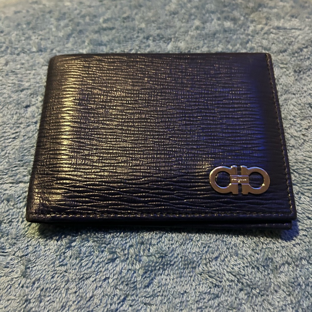 Salvatore Ferragamo men’s wallet